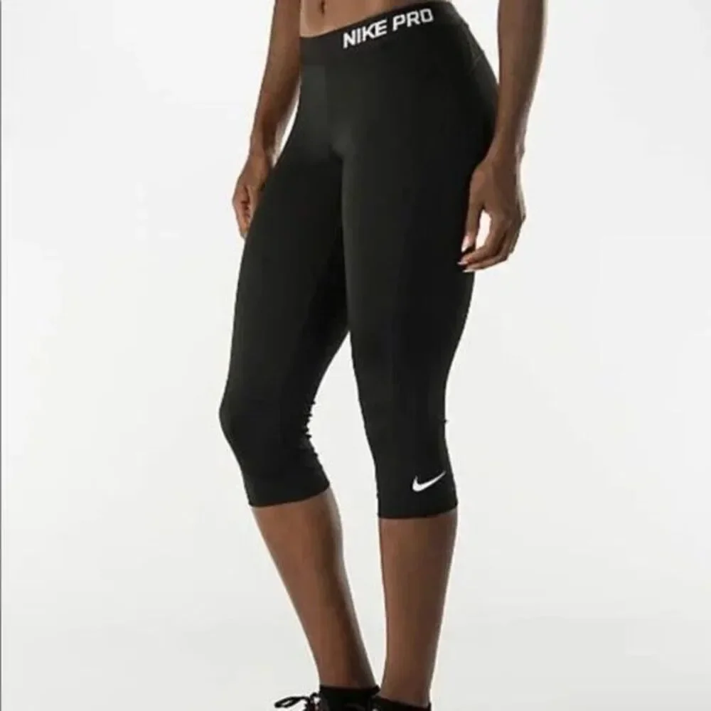 Nike Pro Pants Womens XL Core Dri Fit Training Capri Stretch Compression Black